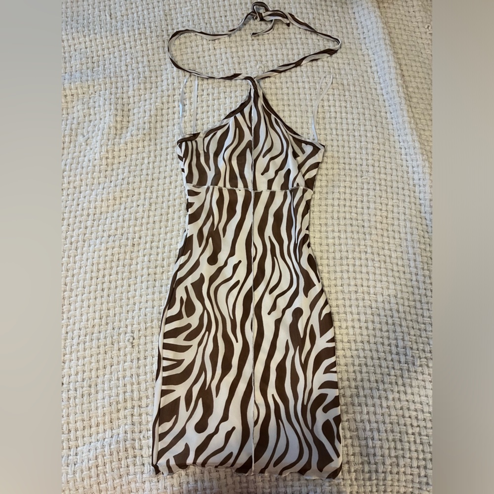 Princess Polly zebra dress never worn size 0.